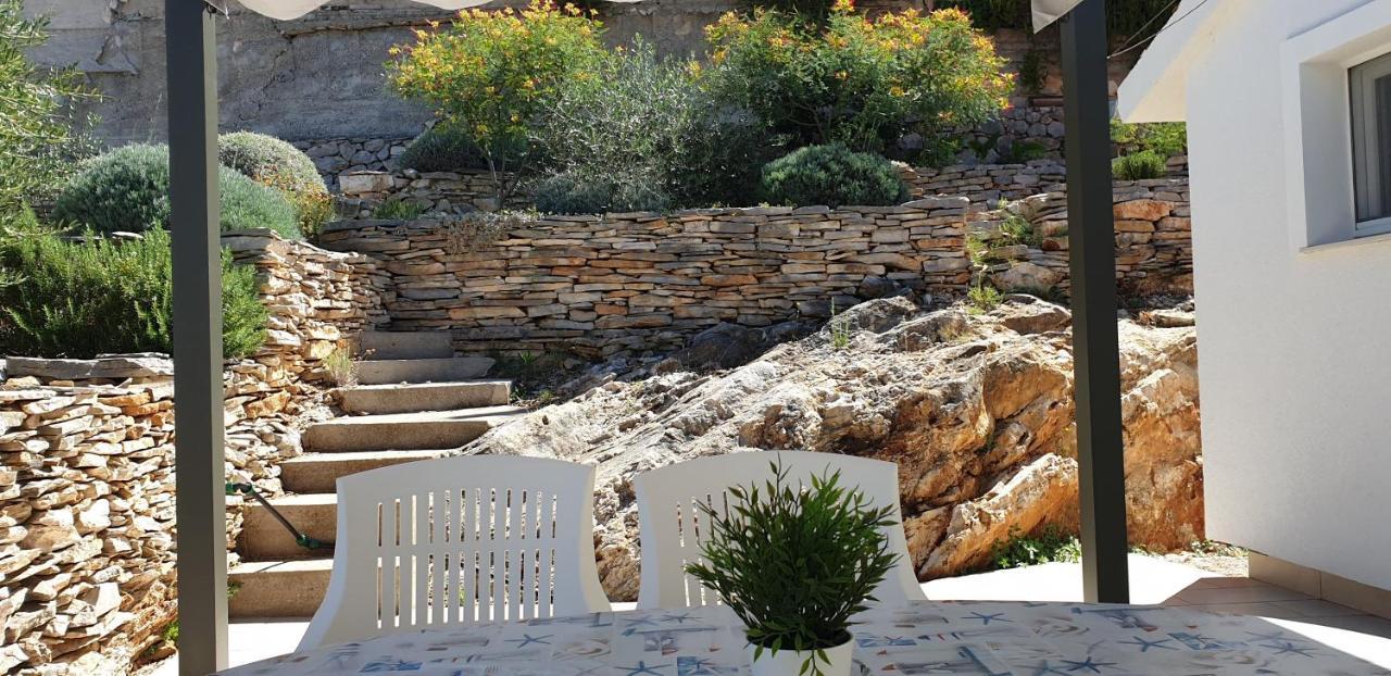 Rogač Apartments Solta מראה חיצוני תמונה