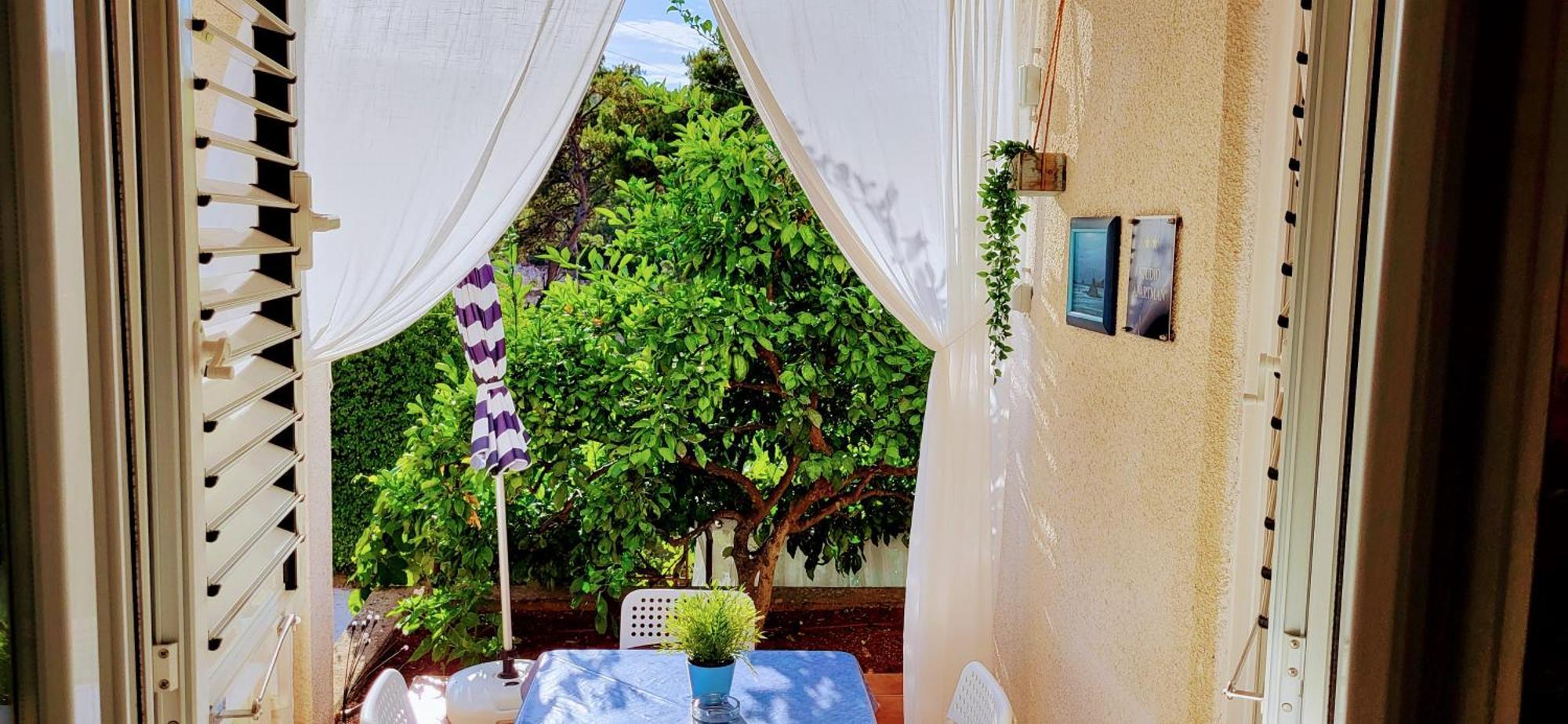 Rogač Apartments Solta מראה חיצוני תמונה