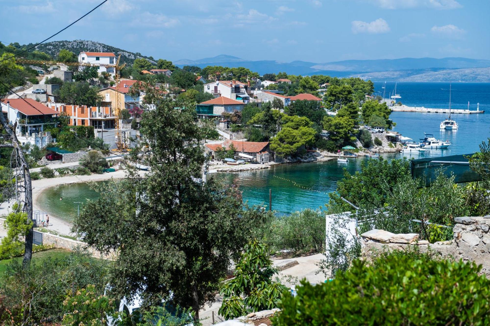 Rogač Apartments Solta מראה חיצוני תמונה