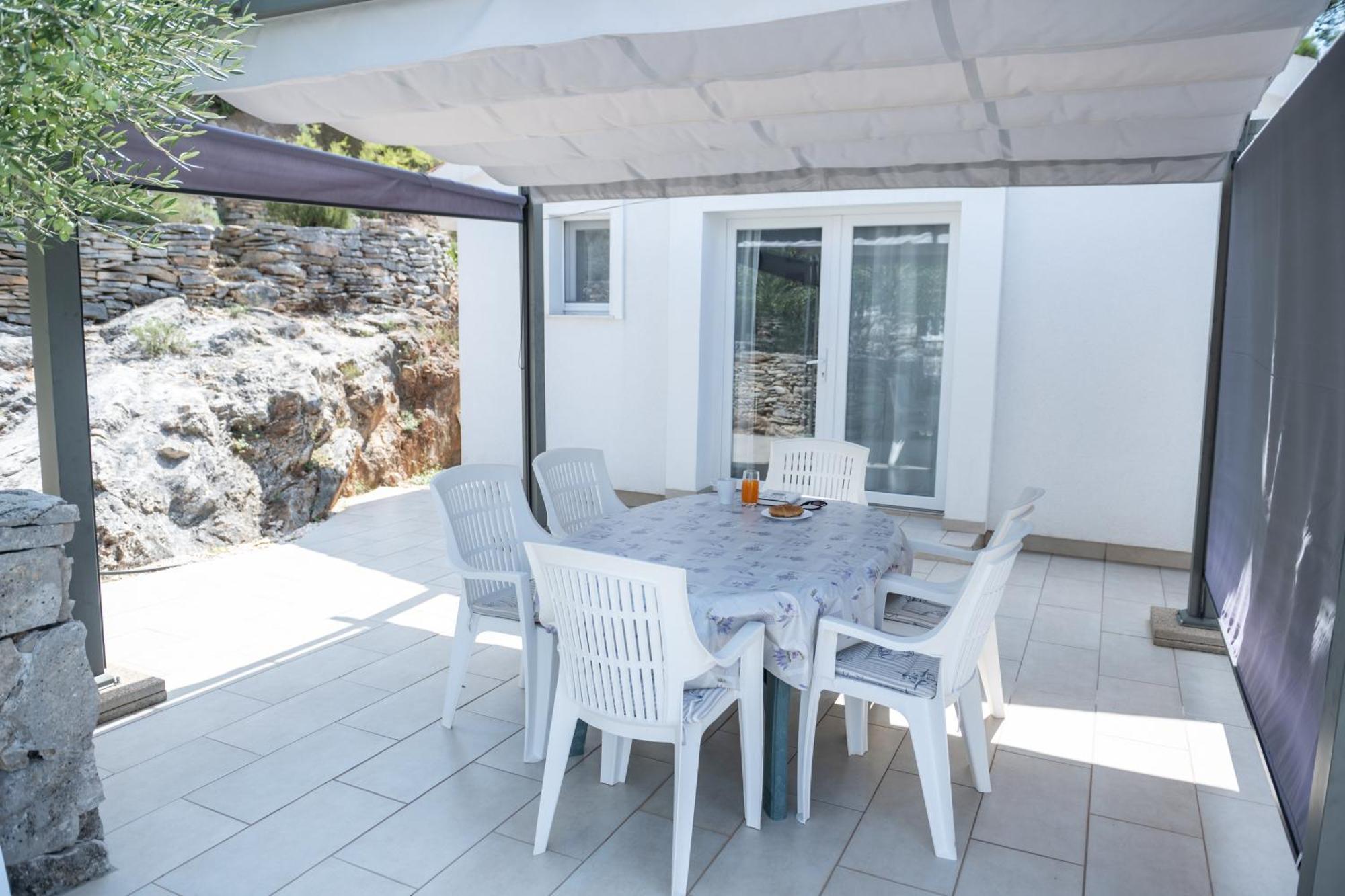 Rogač Apartments Solta מראה חיצוני תמונה
