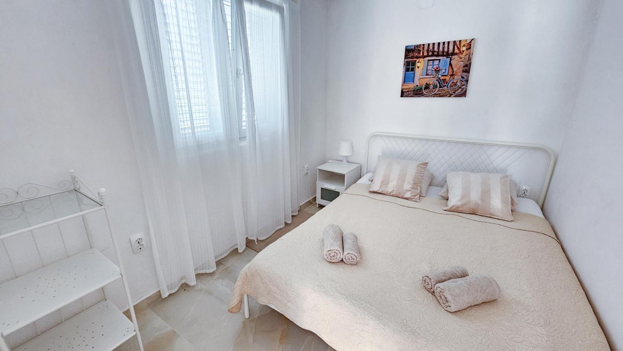 Rogač Apartments Solta מראה חיצוני תמונה